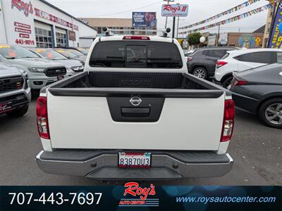 2019 Nissan Frontier SV 4WD - Photo 8 - Eureka, CA 95501