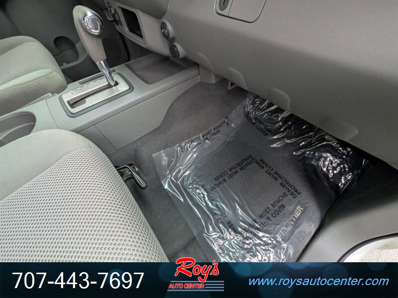 2019 Nissan Frontier SV 4WD - Photo 13 - Eureka, CA 95501
