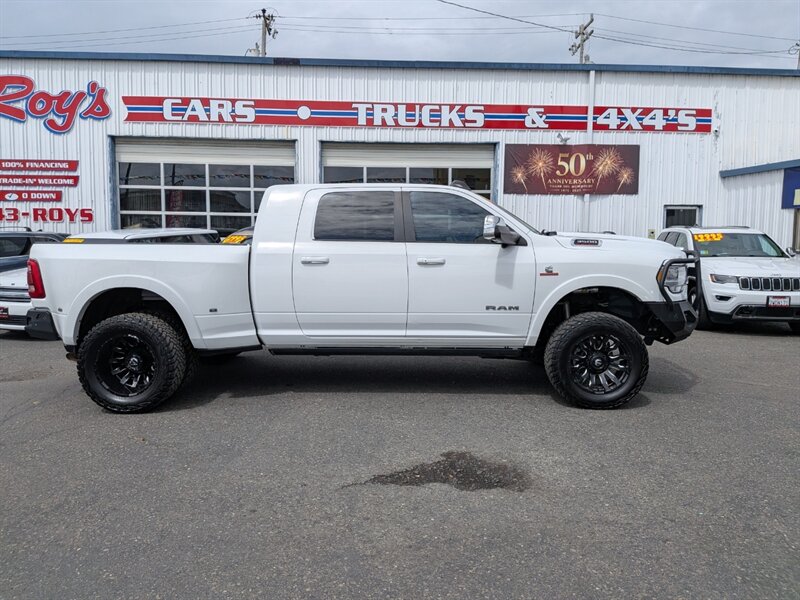 2019 RAM 3500 Laramie  4WD