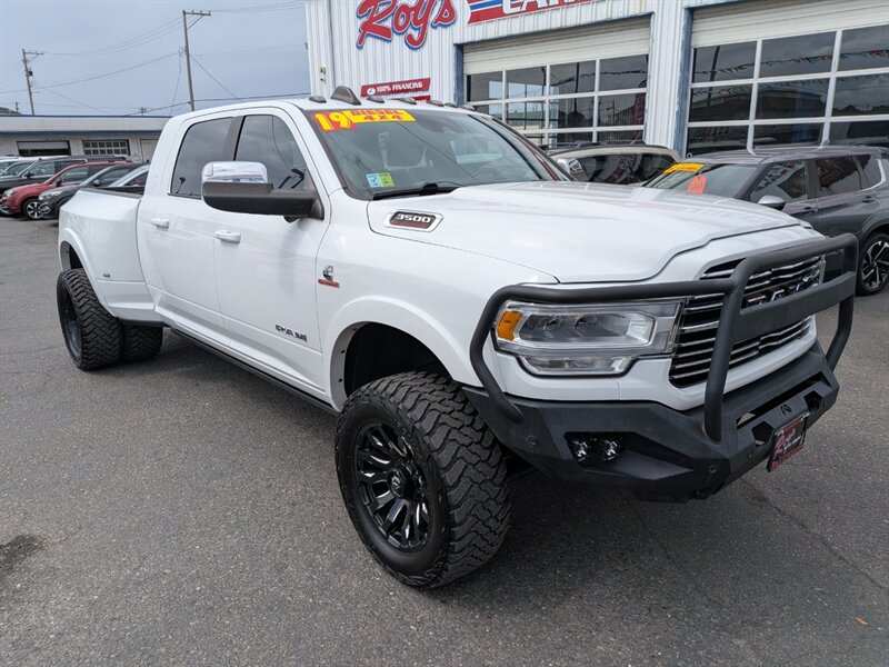 2019 RAM 3500 Laramie  4WD