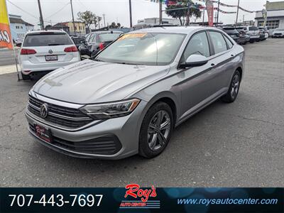 2024 Volkswagen Jetta SE   - Photo 3 - Eureka, CA 95501