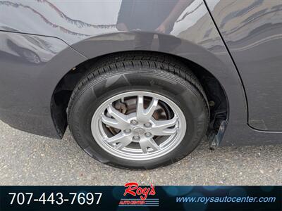 2010 Toyota Prius II   - Photo 9 - Eureka, CA 95501