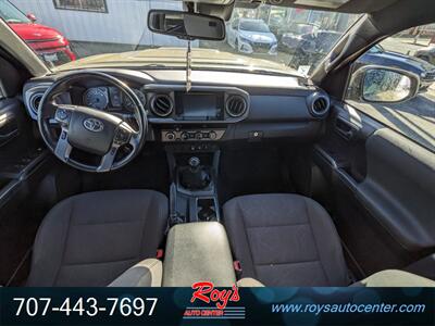 2018 Toyota Tacoma TRD Sport  4WD - Photo 13 - Eureka, CA 95501