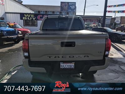 2018 Toyota Tacoma TRD Sport  4WD - Photo 6 - Eureka, CA 95501