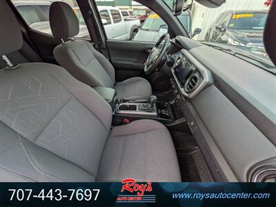 2019 Toyota Tacoma SR V6  4WD - Photo 13 - Eureka, CA 95501