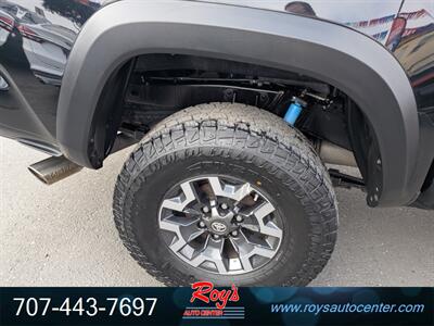 2019 Toyota Tacoma SR V6  4WD - Photo 9 - Eureka, CA 95501