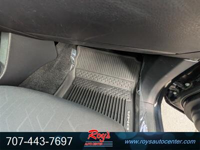 2019 Toyota Tacoma SR V6  4WD - Photo 12 - Eureka, CA 95501