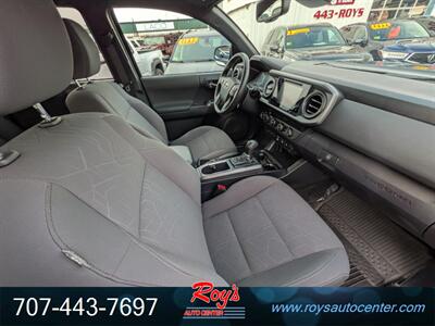 2019 Toyota Tacoma SR V6  4WD - Photo 10 - Eureka, CA 95501