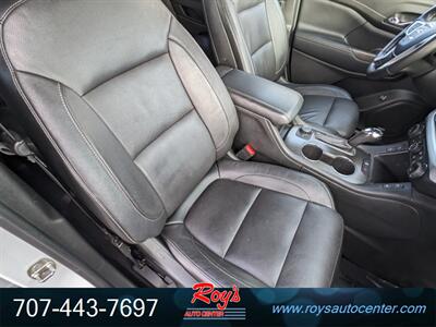 2019 GMC Acadia SLT-1  4WD - Photo 11 - Eureka, CA 95501