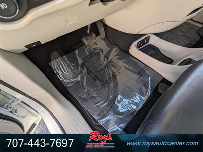 2017 Chrysler Pacifica Touring-L   - Photo 21 - Eureka, CA 95501