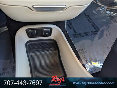 2017 Chrysler Pacifica Touring-L   - Photo 28 - Eureka, CA 95501