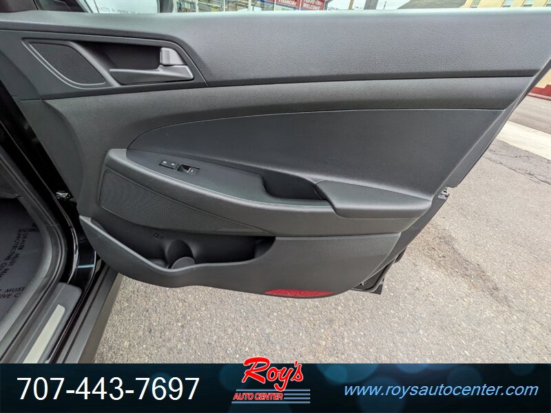2016 Hyundai Tucson 1.6T Limited AWD - Photo 14 - Eureka, CA 95501