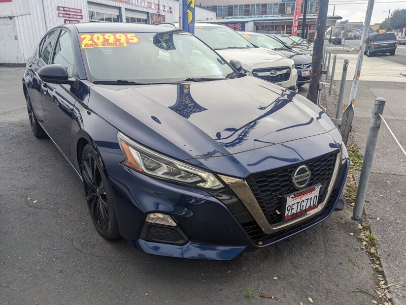 2021 Nissan Altima 2.5 SR  