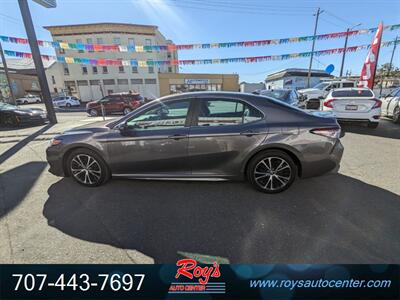 2019 Toyota Camry SE   - Photo 4 - Eureka, CA 95501