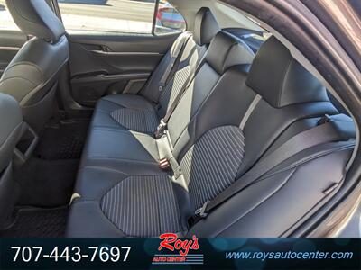 2019 Toyota Camry SE   - Photo 16 - Eureka, CA 95501