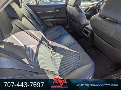 2019 Toyota Camry SE   - Photo 13 - Eureka, CA 95501