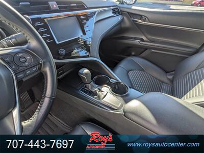 2019 Toyota Camry SE   - Photo 18 - Eureka, CA 95501