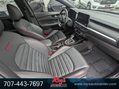 2022 Kia Forte GT   - Photo 10 - Eureka, CA 95501