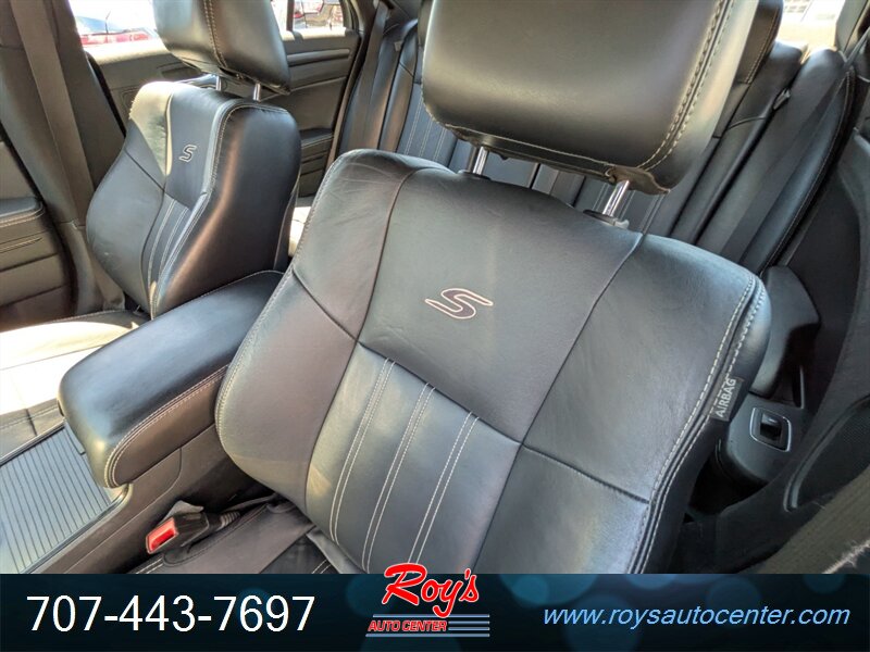 2014 Chrysler 300 Series S - Photo 16 - Eureka, CA 95501