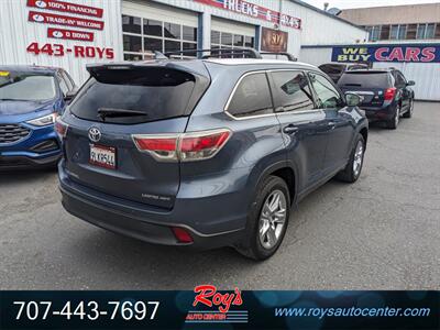 2015 Toyota Highlander Limited   - Photo 8 - Eureka, CA 95501