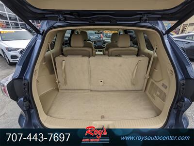 2015 Toyota Highlander Limited   - Photo 17 - Eureka, CA 95501
