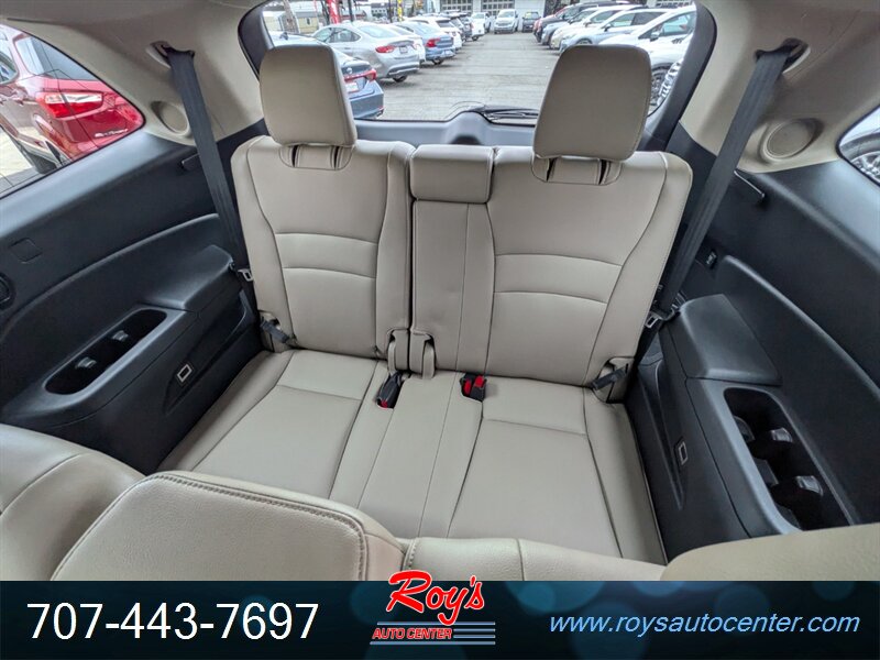 2016 Honda Pilot Touring AWD - Photo 23 - Eureka, CA 95501