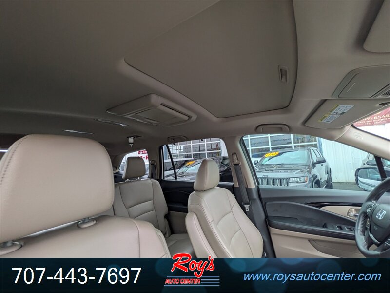 2016 Honda Pilot Touring AWD - Photo 14 - Eureka, CA 95501
