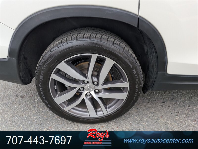 2016 Honda Pilot Touring AWD - Photo 9 - Eureka, CA 95501