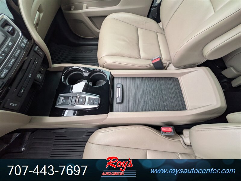 2016 Honda Pilot Touring AWD - Photo 26 - Eureka, CA 95501