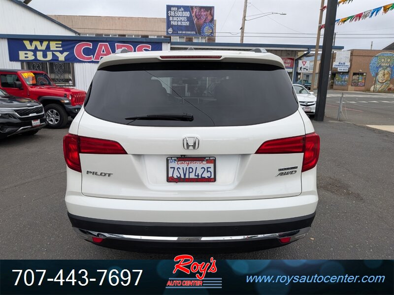 2016 Honda Pilot Touring AWD - Photo 7 - Eureka, CA 95501