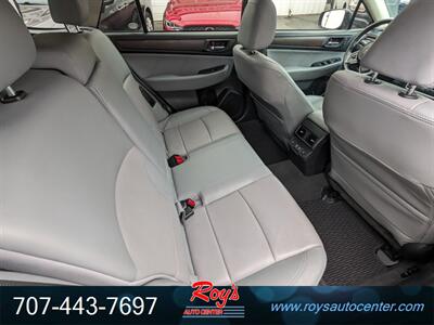 2019 Subaru Outback 2.5i Limited  AWD - Photo 14 - Eureka, CA 95501