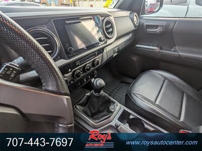 2016 Toyota Tacoma TRD Sport  4WD - Photo 20 - Eureka, CA 95501