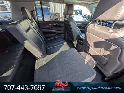 2019 Cadillac Escalade ESV Premium Luxury 4WD - Photo 15 - Eureka, CA 95501