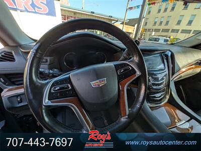 2019 Cadillac Escalade ESV Premium Luxury 4WD - Photo 30 - Eureka, CA 95501