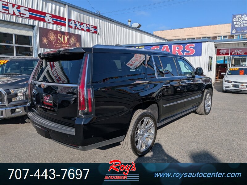 2019 Cadillac Escalade ESV Premium Luxury 4WD - Photo 8 - Eureka, CA 95501