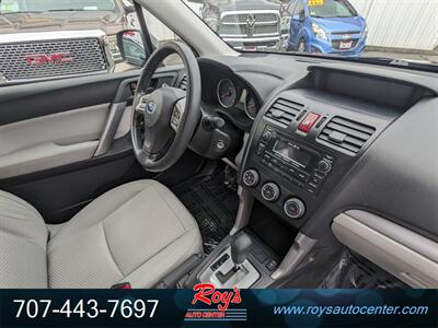 2014 Subaru Forester 2.5i Premium  AWD - Photo 11 - Eureka, CA 95501