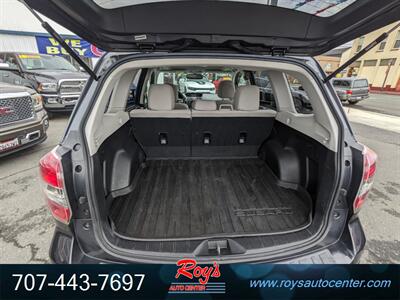 2014 Subaru Forester 2.5i Premium  AWD - Photo 18 - Eureka, CA 95501
