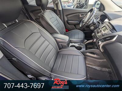 2012 Hyundai Tucson GLS - Photo 12 - Eureka, CA 95501