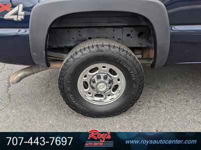 2006 Chevrolet Silverado 2500 LT1  4WD - Photo 9 - Eureka, CA 95501