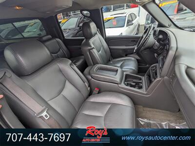 2006 Chevrolet Silverado 2500 LT1  4WD - Photo 13 - Eureka, CA 95501