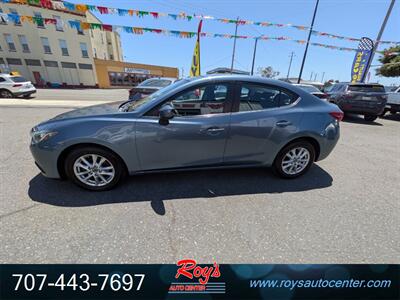 2014 Mazda Mazda3 i Touring   - Photo 4 - Eureka, CA 95501
