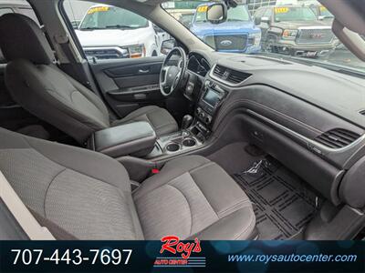 2016 Chevrolet Traverse LT AWD - Photo 10 - Eureka, CA 95501