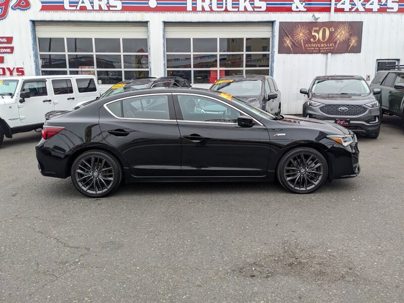 2019 Acura ILX w/Premium w/A-SPEC  
