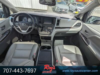 2017 Toyota Sienna XLE 7-Passenger  AWD - Photo 16 - Eureka, CA 95501
