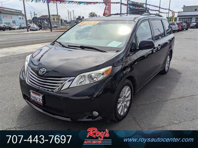 2017 Toyota Sienna XLE 7-Passenger  AWD - Photo 3 - Eureka, CA 95501