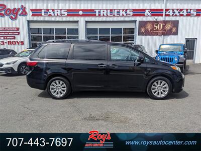 2017 Toyota Sienna XLE 7-Passenger  AWD - Photo 2 - Eureka, CA 95501