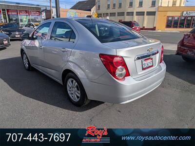 2015 Chevrolet Sonic LT   - Photo 6 - Eureka, CA 95501