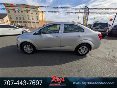 2015 Chevrolet Sonic LT   - Photo 4 - Eureka, CA 95501