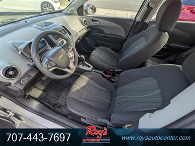2015 Chevrolet Sonic LT   - Photo 18 - Eureka, CA 95501