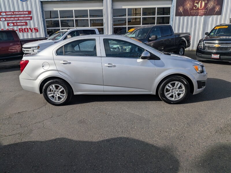 2015 Chevrolet Sonic LT  
